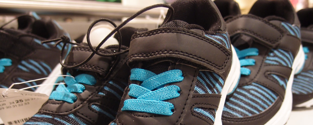 Sportskor i affär