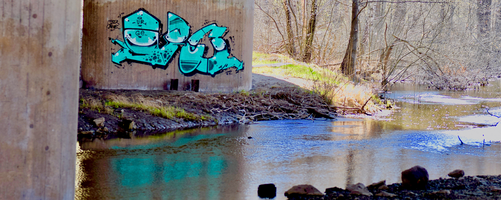 Graffiti vid Larsboda industriområde. Foto: Maya Miltell