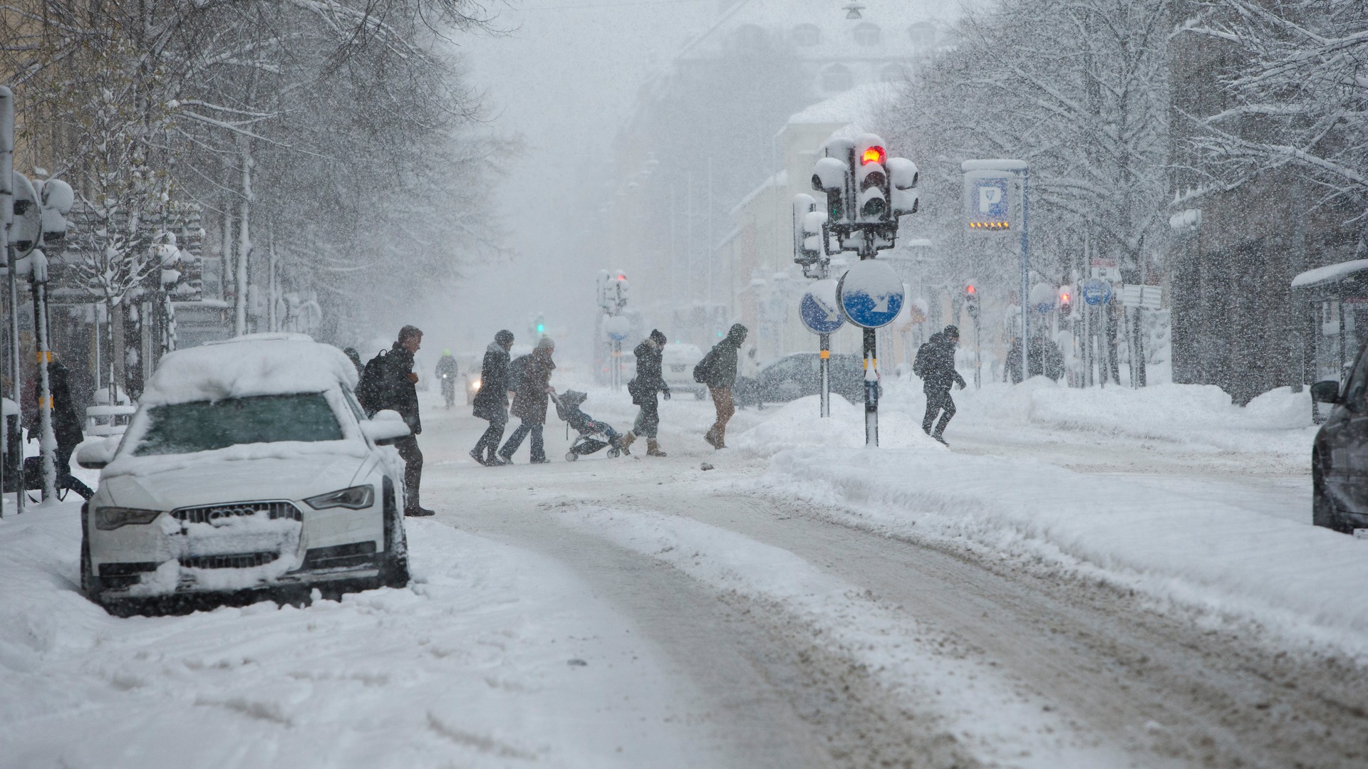 Trafikmiljö i snöväder