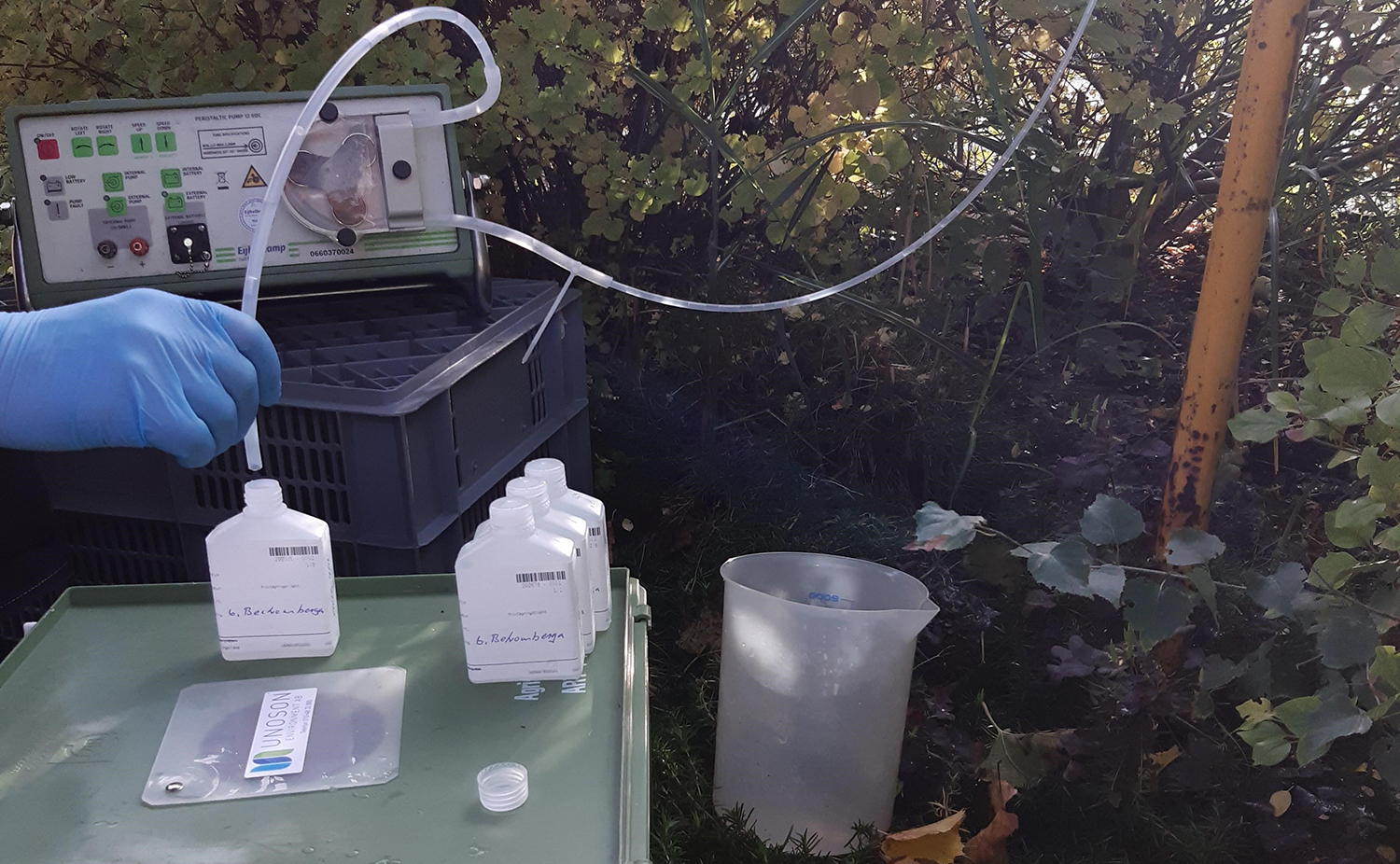 Provtagning av grundvatten.